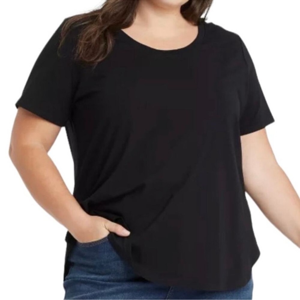 Ava & Viv Scoop Neck Essential Tee Black 1X